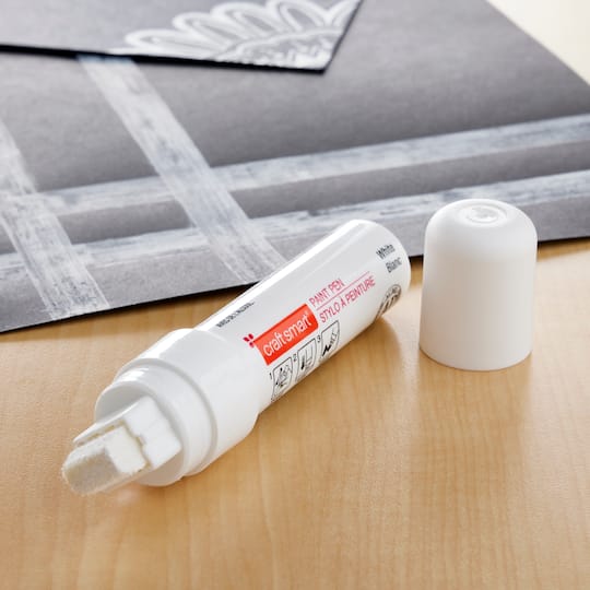 Wide Line Paint Pen by Craft Smart